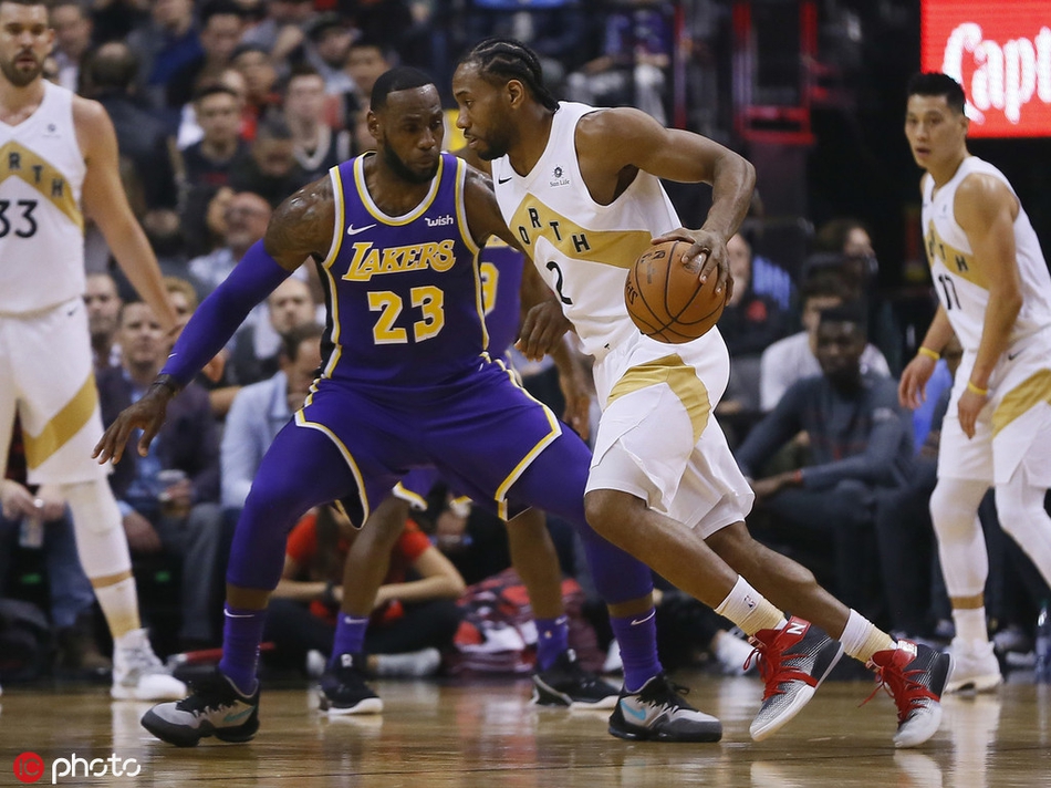 搞事！詹姆斯跟浓眉威少吃饭，还带着经纪人！卡哇伊后再招募他？