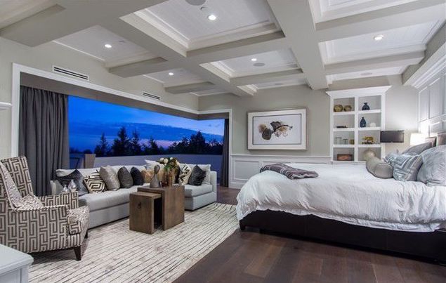 泡椒1610万美元洛杉矶买豪宅！10个浴室！房子上一个主人是小乔丹