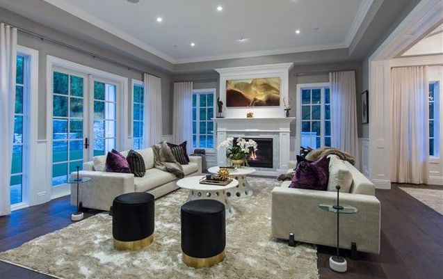 泡椒1610万美元洛杉矶买豪宅！10个浴室！房子上一个主人是小乔丹