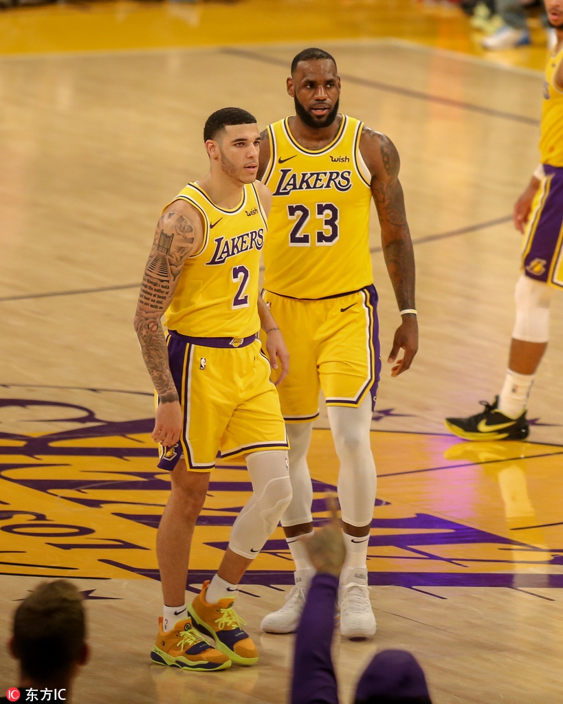 8、詹姆斯和鲍尔