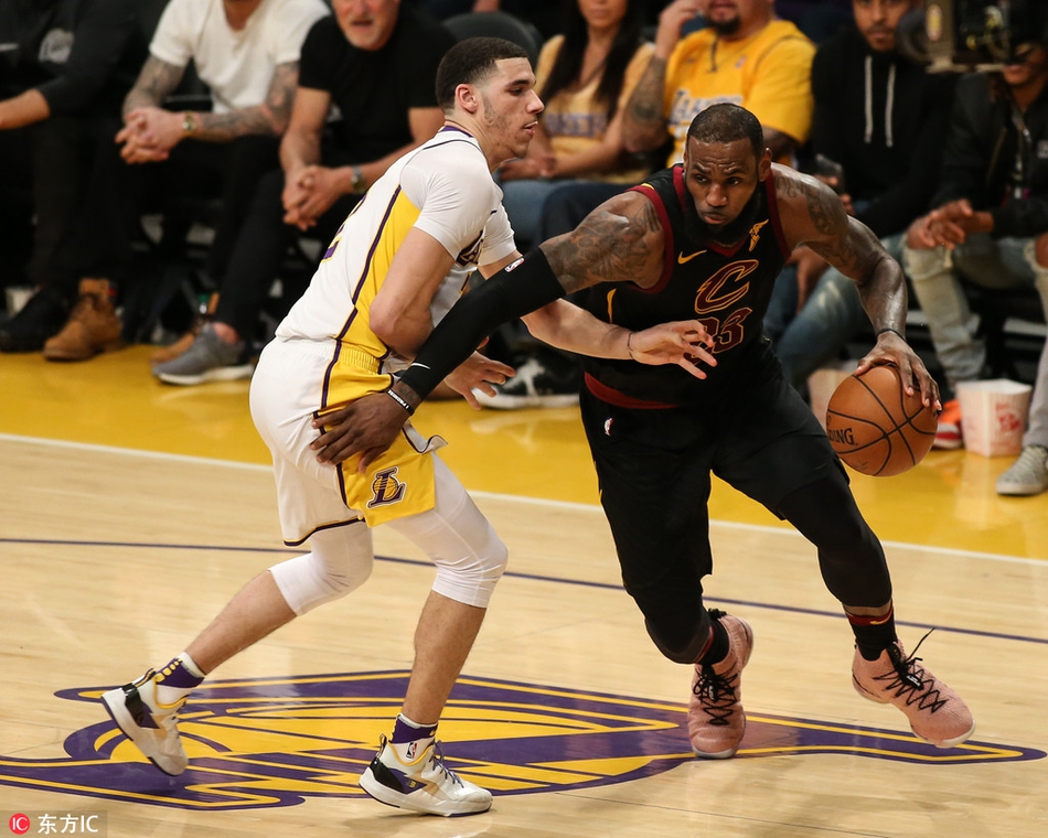 1、勒布朗-詹姆斯(综合得分:22.966)