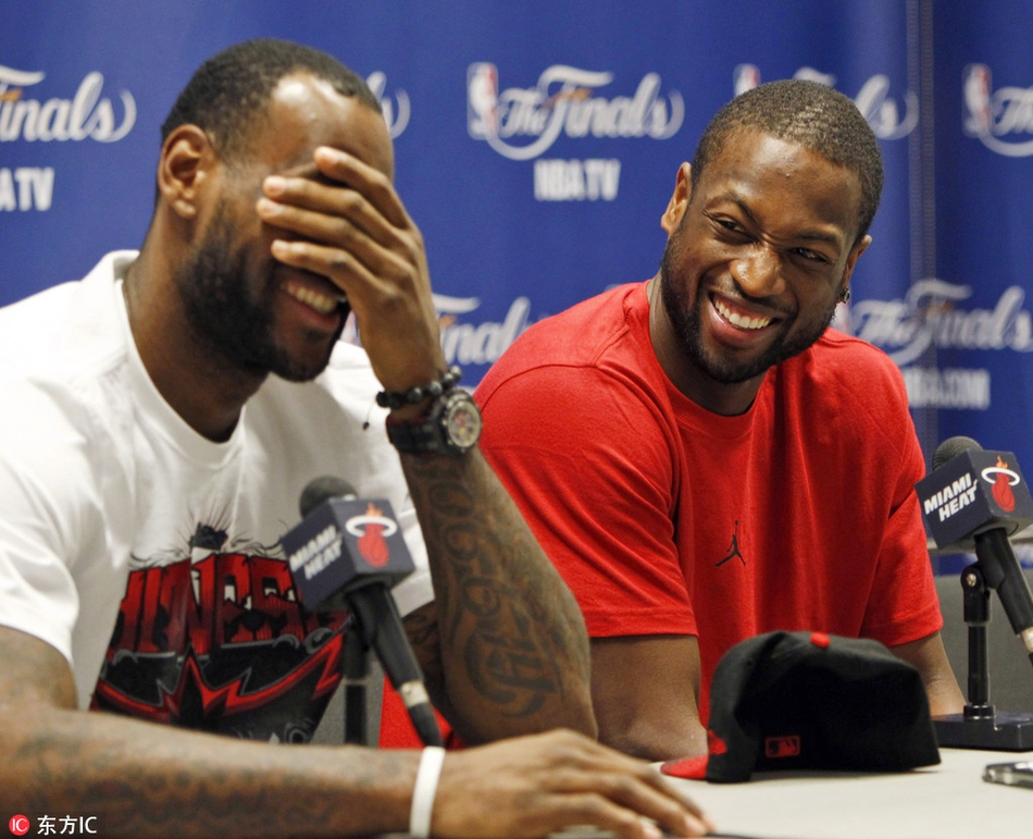 那些球场上的爆笑瞬间！第一弹！