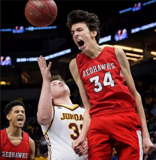 不敢撞怕他断!2米13只有172斤!瘦成这样却场均5.8帽!全美最强中锋