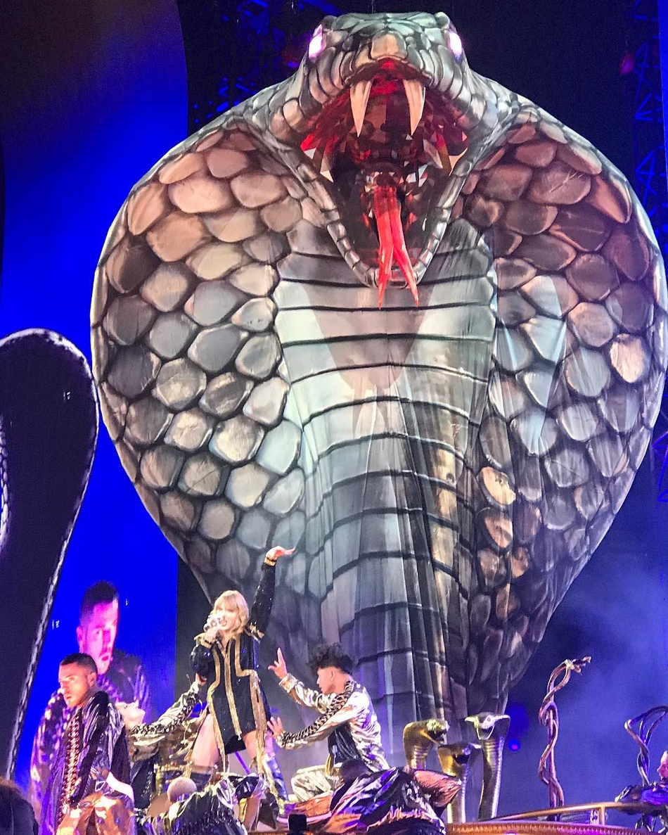 泰勒-斯威夫特演唱会