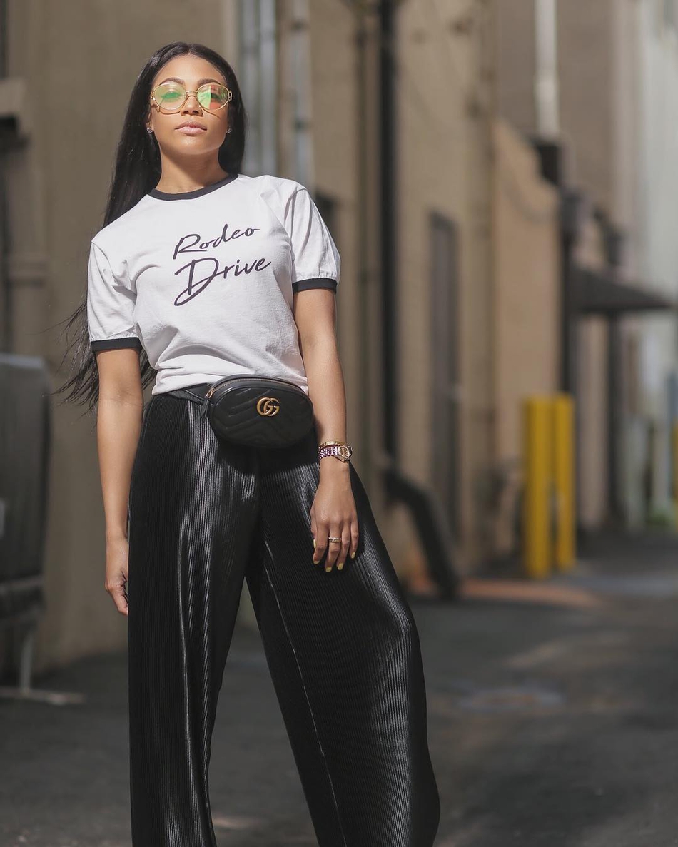 考神与女友订婚