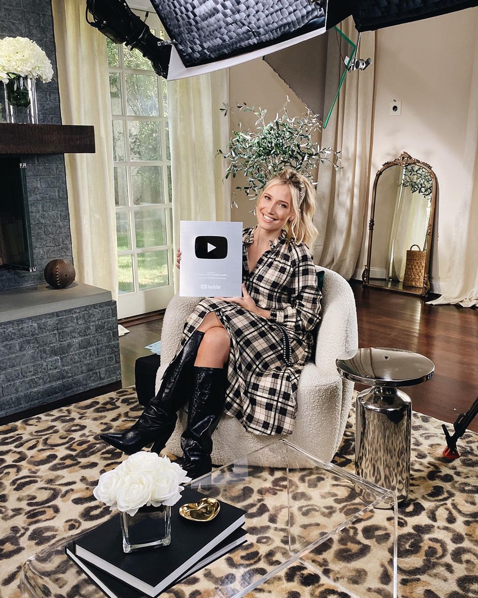 湖人两连冠射手恋上美国王牌女主播！他曾和莎拉波娃订婚后分手