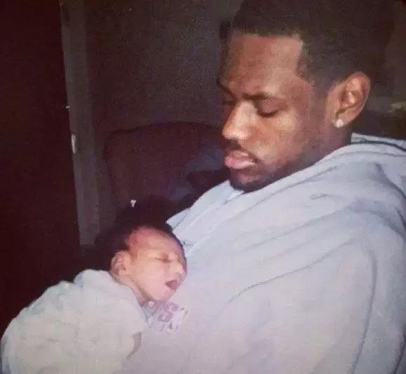 妻子生日这天，来读读詹姆斯的爱情故事！16岁相识，求婚靠韦德？