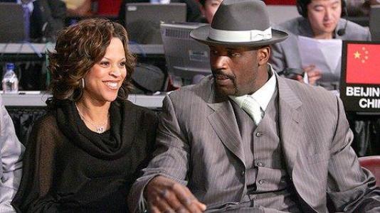 表白baby示爱崔雪莉，因太小被绿！奥尼尔偏爱娇小的感情史