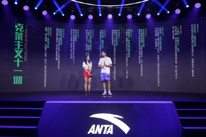 汤神中国行玩儿嗨了！逗比人设绷不住，每一张都是表情包！