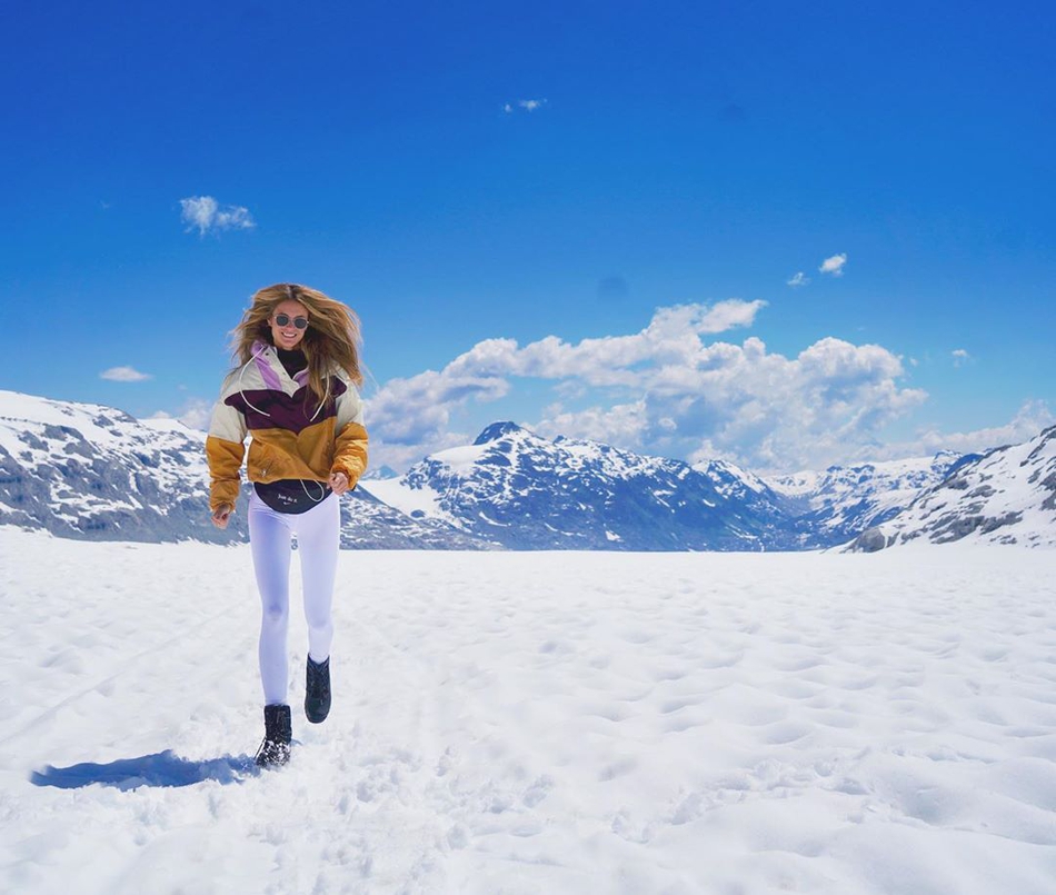 身材颜值能进NBA女友前5的超模!跟勒夫分分合合,泳装女郎最佳新秀