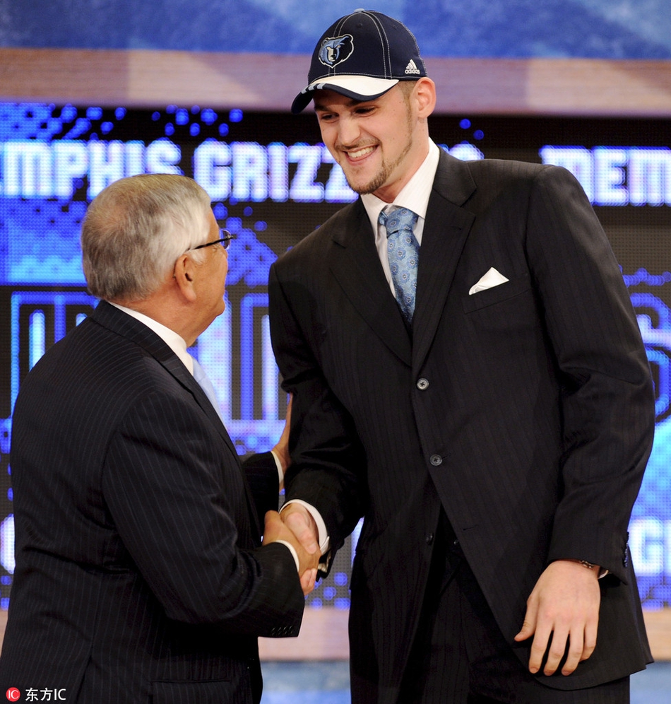 7、2008年森林狼换来勒夫