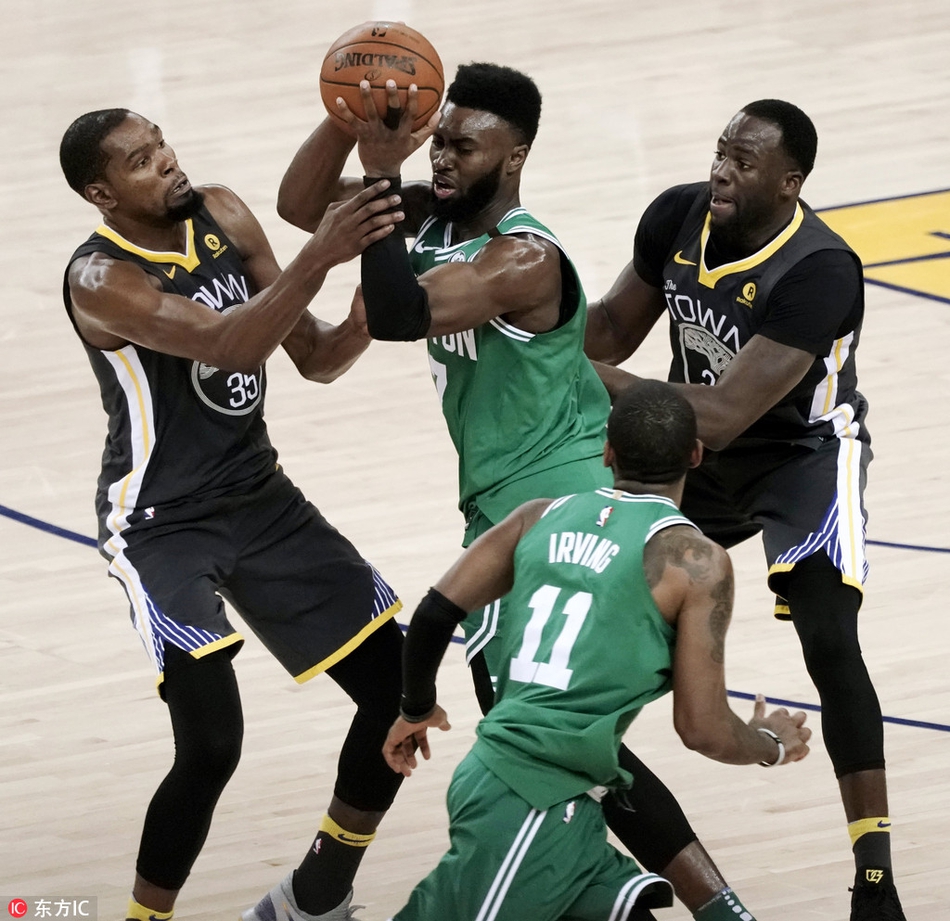 4、凯尔特人vs勇士，总决赛预演？