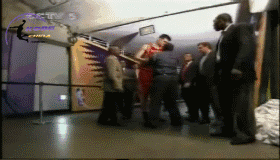 NBA真正的硬汉！姚明违逆队医科比掰手指，莫宁重伤拒绝担架