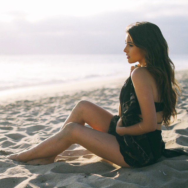 异域风情！NBA的亚裔之光！多少人想成为她身边的那只二哈！