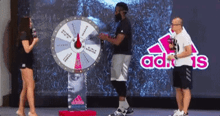 两场60？50+三双？背靠背MVP？对不起，卖萌才是哈登的主业！