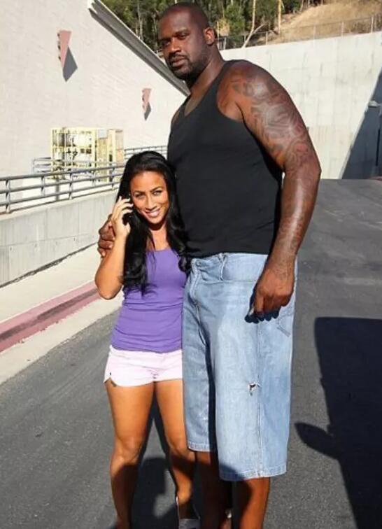 表白baby示爱崔雪莉，因太小被绿！奥尼尔偏爱娇小的感情史