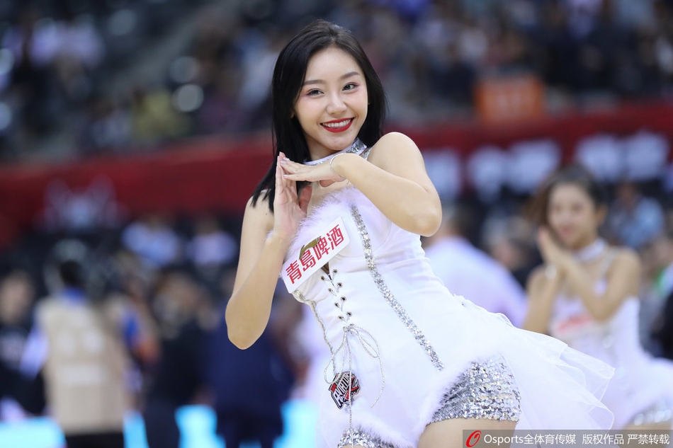 在你心目中，CBA最好看的啦啦队小姐姐是谁？