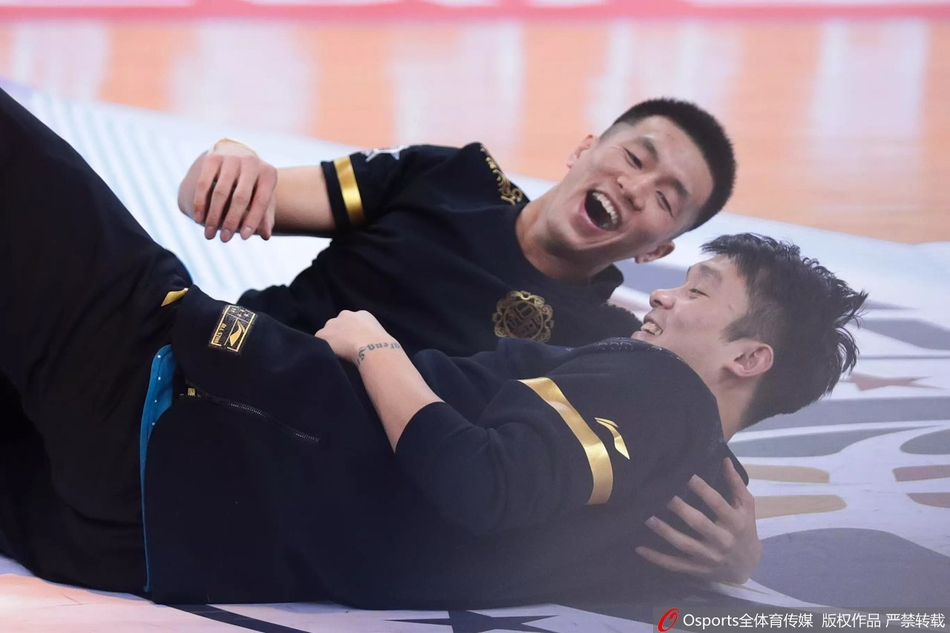 这个就是你们口中的，CBA的爱情吧？