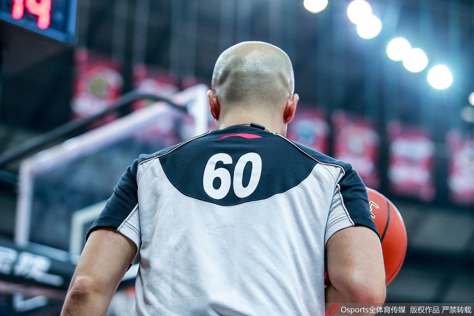 CBA第13轮：四川102-96上海