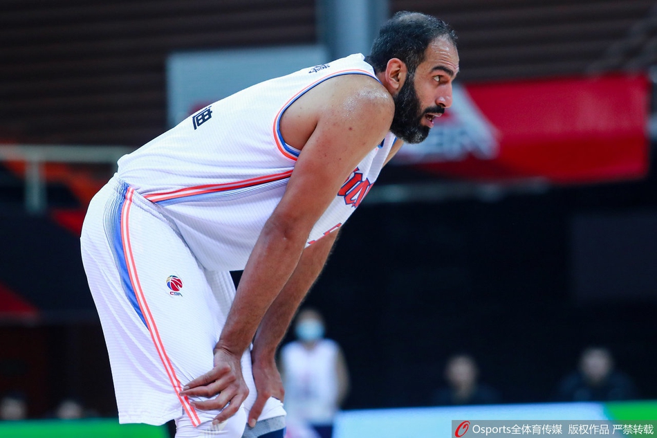 CBA第13轮：四川102-96上海