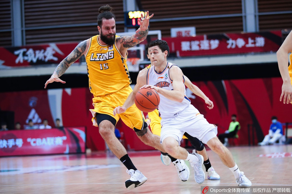 CBA第21轮：上海123-111广厦