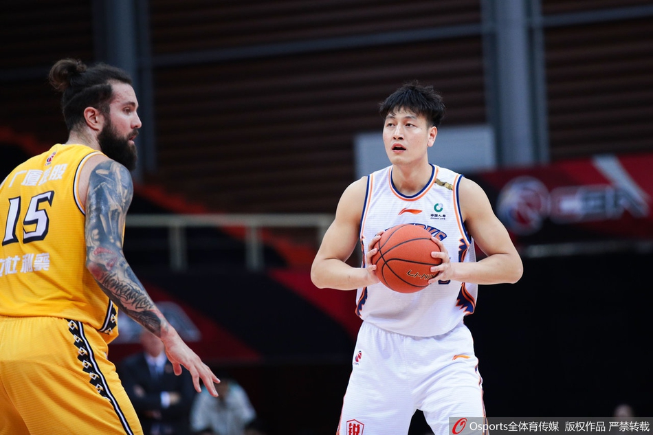 CBA第21轮：上海123-111广厦