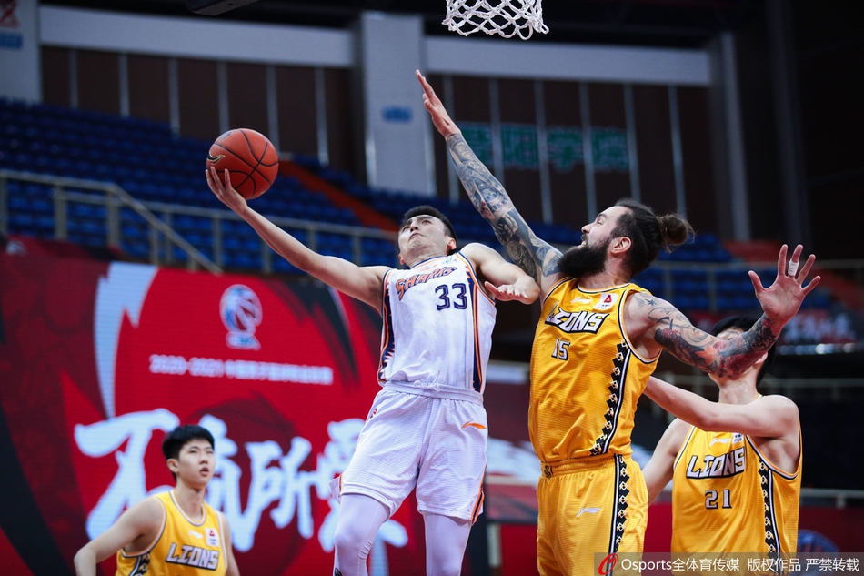 CBA第21轮：上海123-111广厦