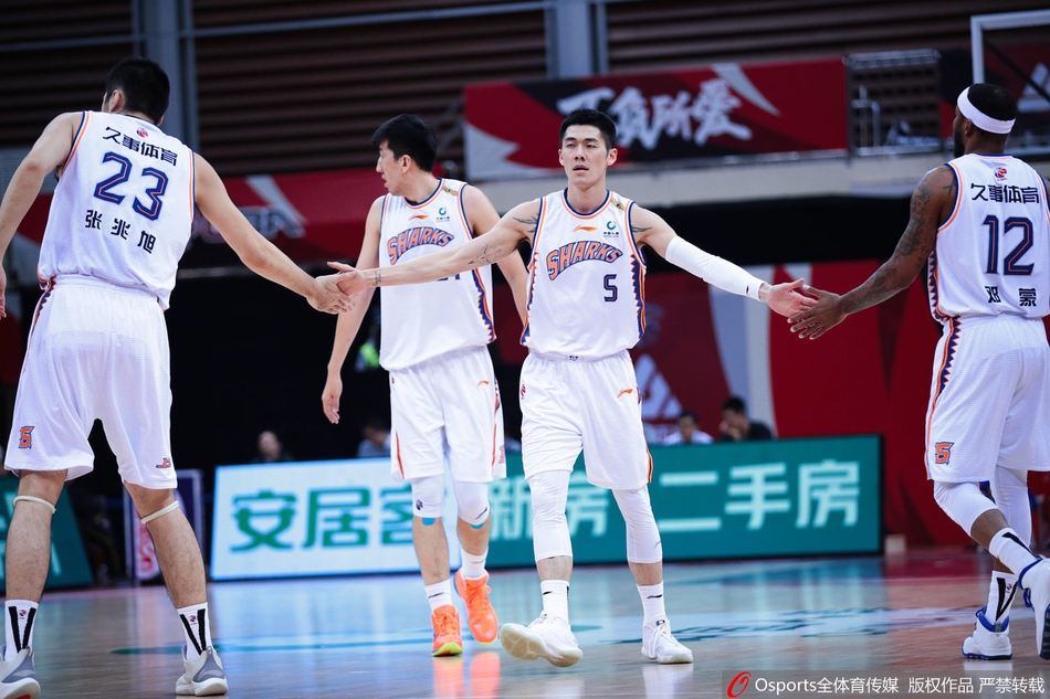 CBA第21轮：上海123-111广厦