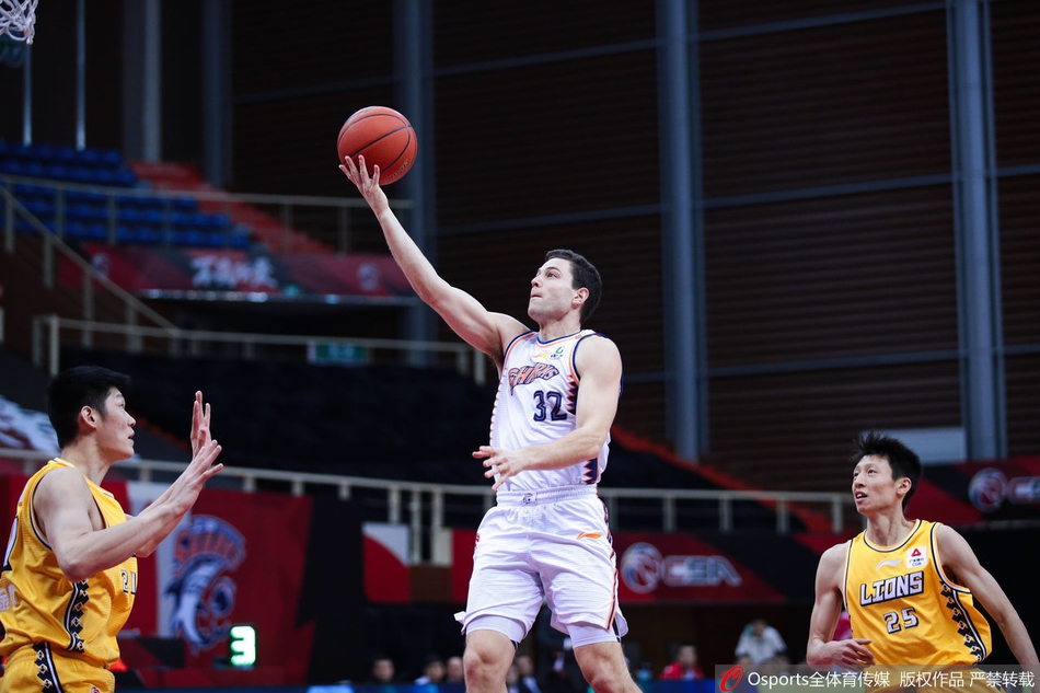 CBA第21轮：上海123-111广厦