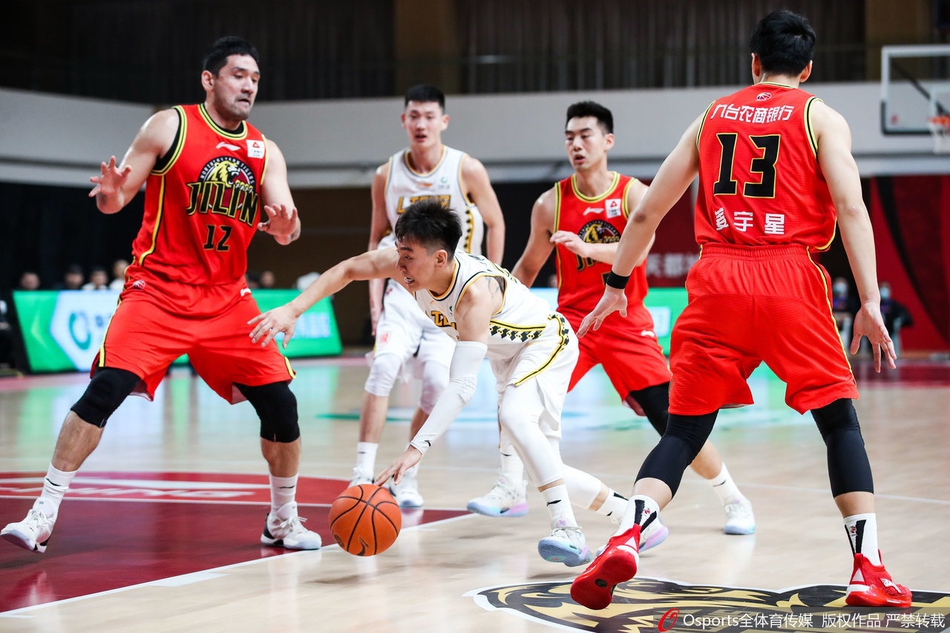 CBA第24轮：广厦98-123吉林