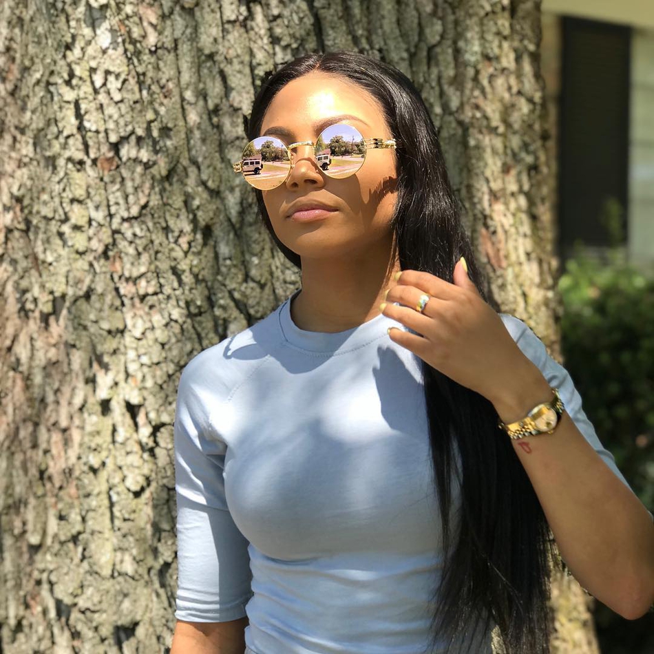 考神与女友订婚