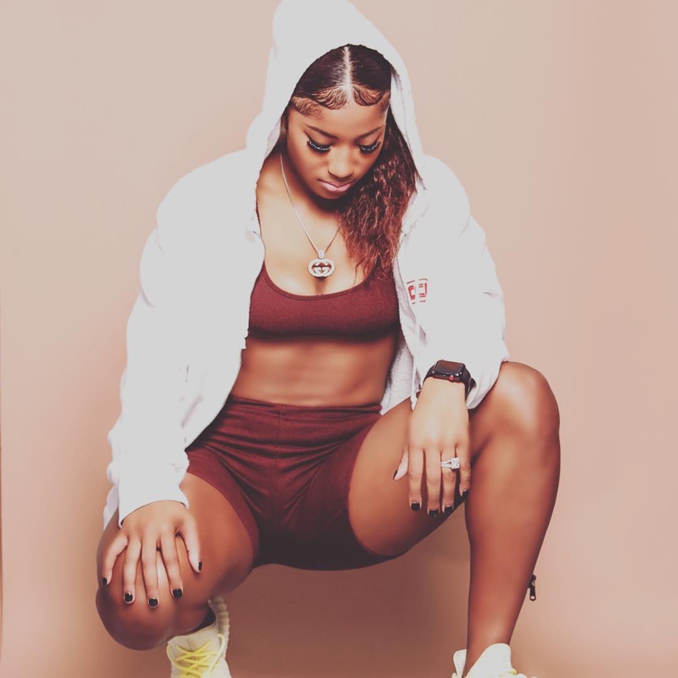 魔兽霍华德高调承认订婚！这次不是变性人,他已经有8个私生子女了