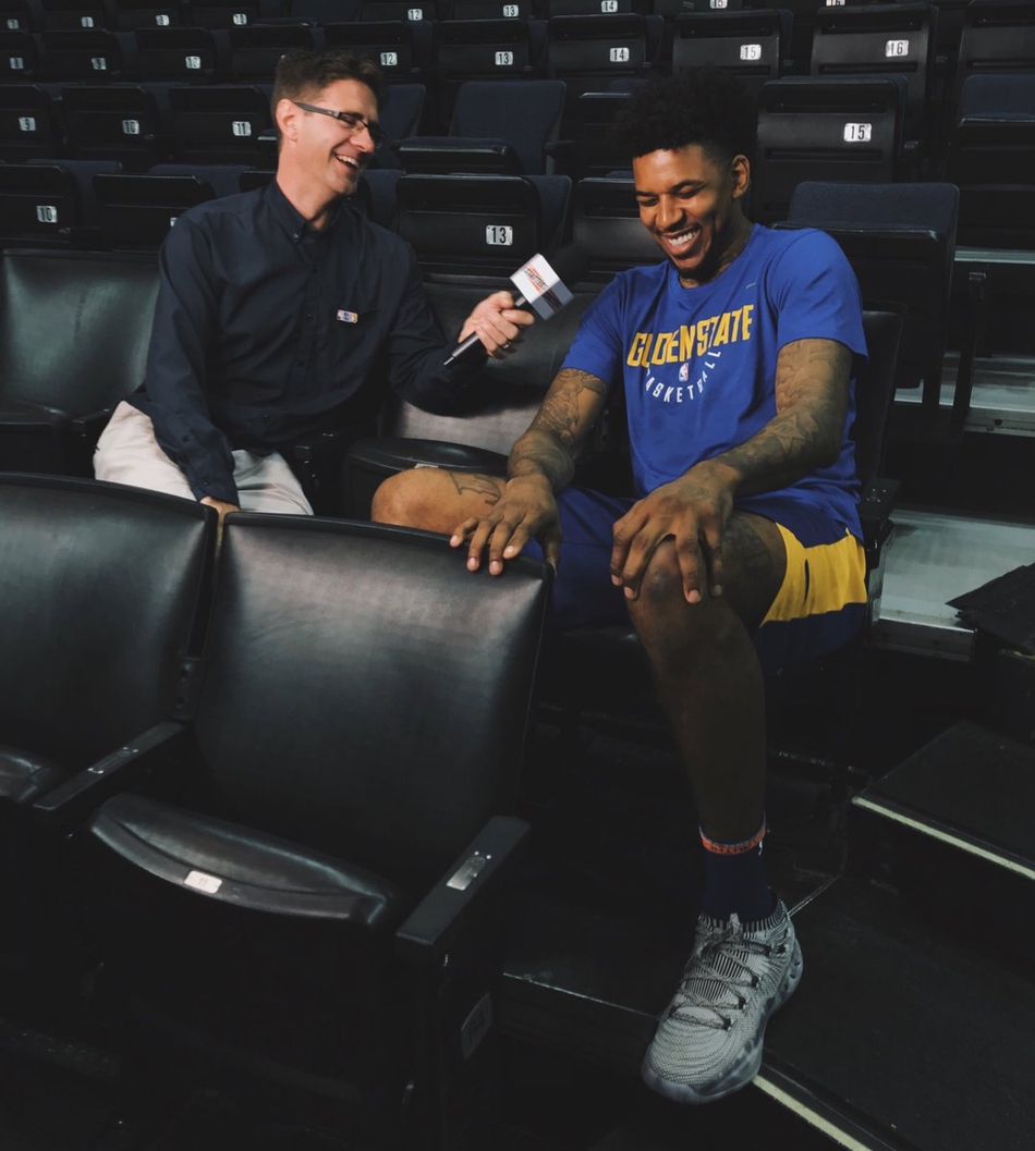 尼克杨接受采访