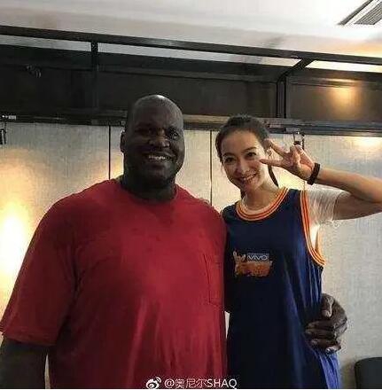 表白baby示爱崔雪莉，因太小被绿！奥尼尔偏爱娇小的感情史