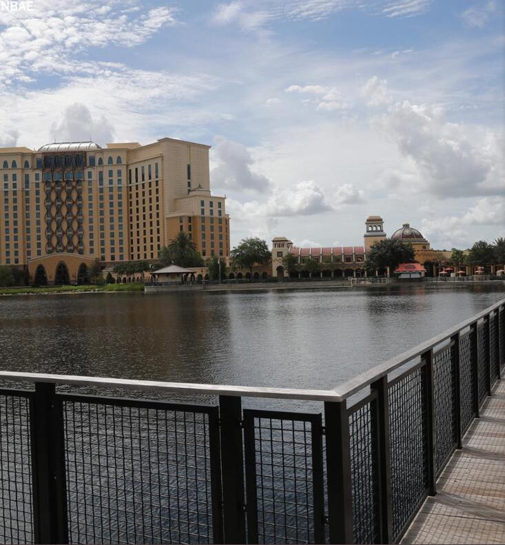 首次曝光！NBA复赛球馆正式装地板，隔离区环境全景图