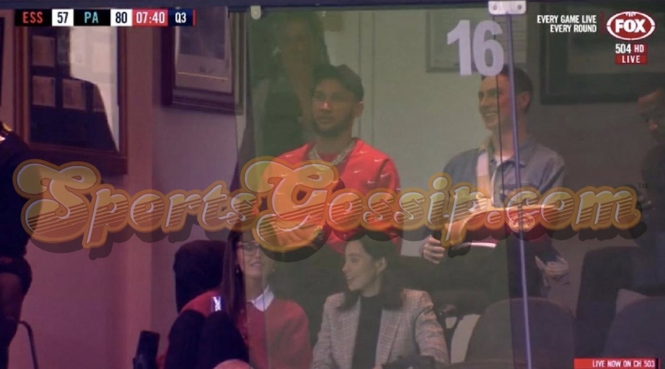 西蒙斯又交上新网红女友！又是詹娜同款，为她放弃那个黑人模特？