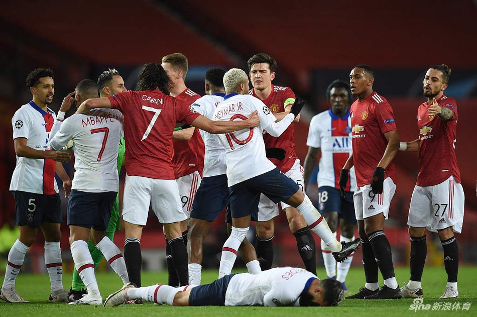[欧冠]曼联1-3巴黎 内马尔双响