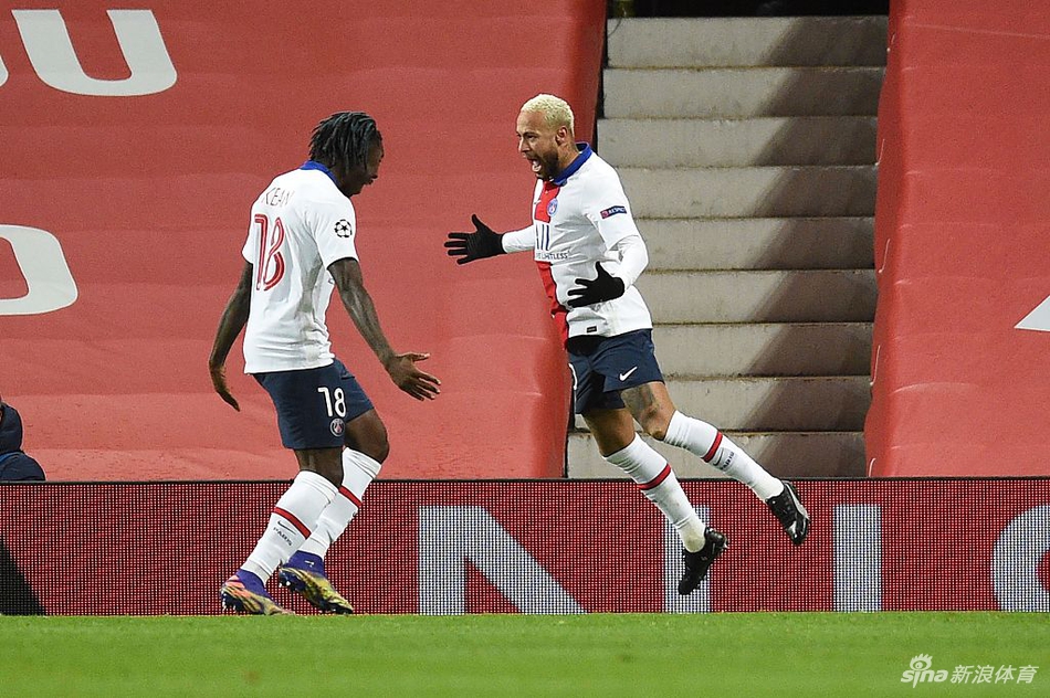 [欧冠]曼联1-3巴黎 内马尔双响
