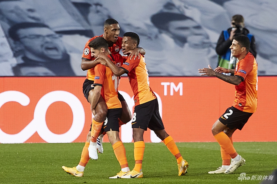 [欧冠]皇马2-3顿涅茨克矿工 上半场连丢3球