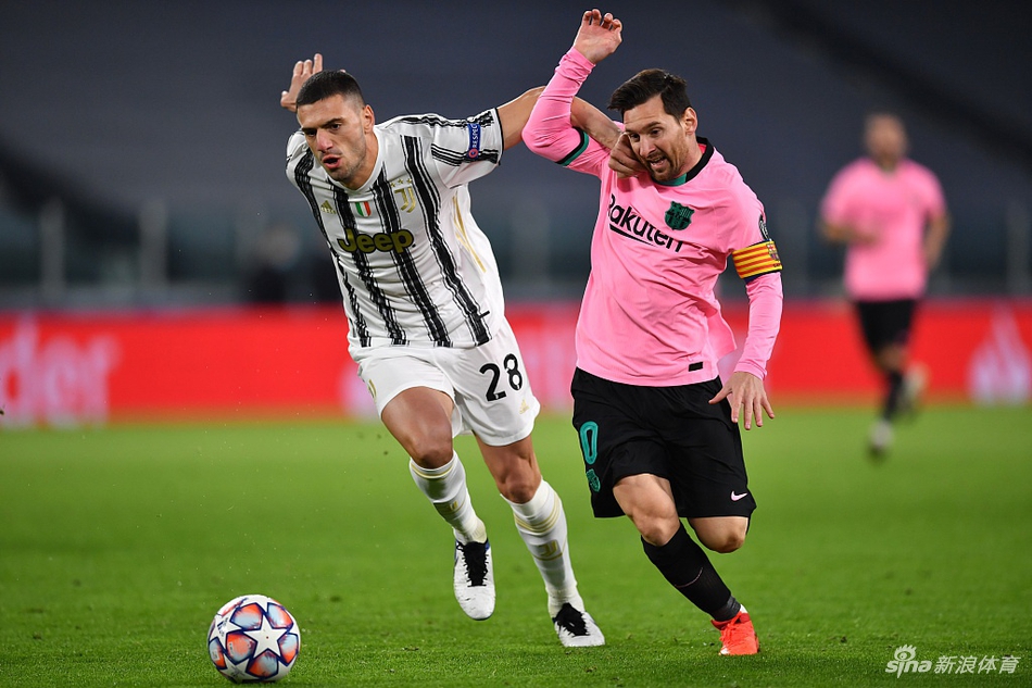 [欧冠]巴萨2-0完胜尤文 梅西点球+助攻