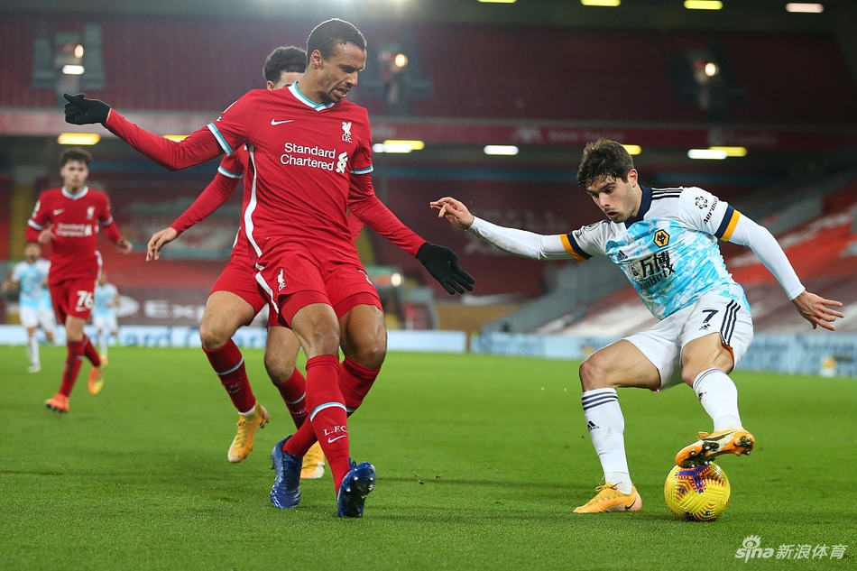 [英超]利物浦4-0狼队 萨拉赫传射