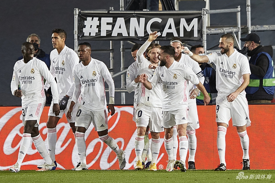 [西甲]皇马2-0马竞