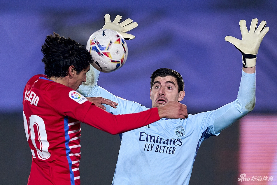 [西甲]皇马2-0格拉纳达