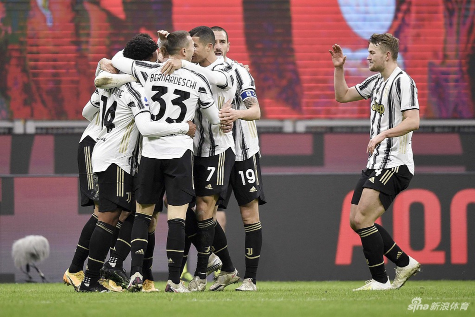 [意甲]AC米兰1-3尤文