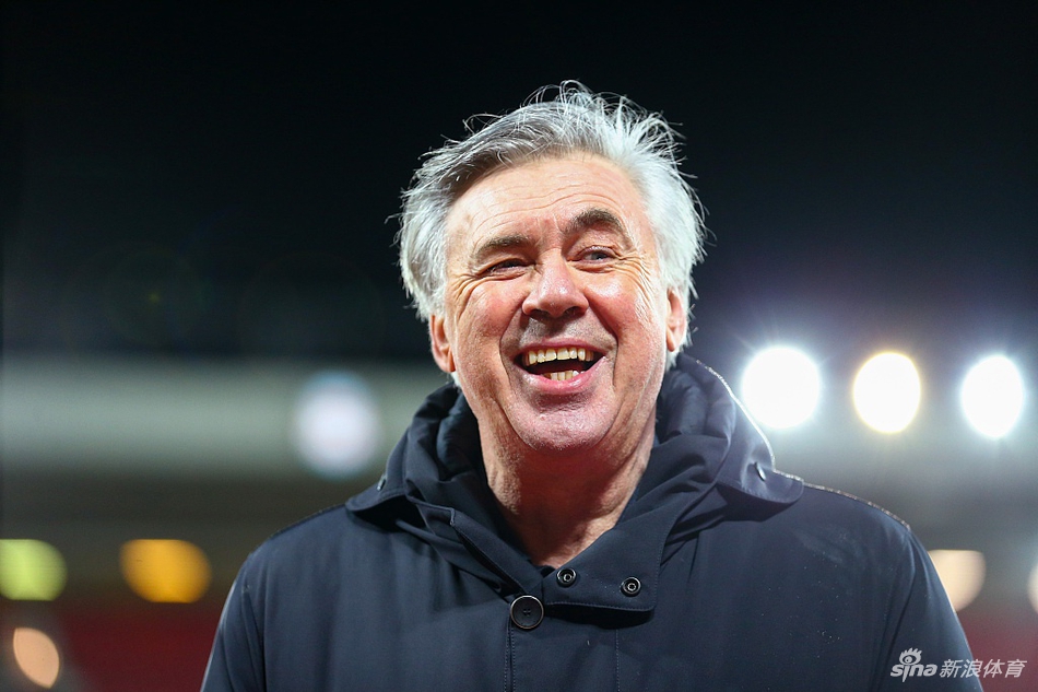 [英超]利物浦0-2埃弗顿