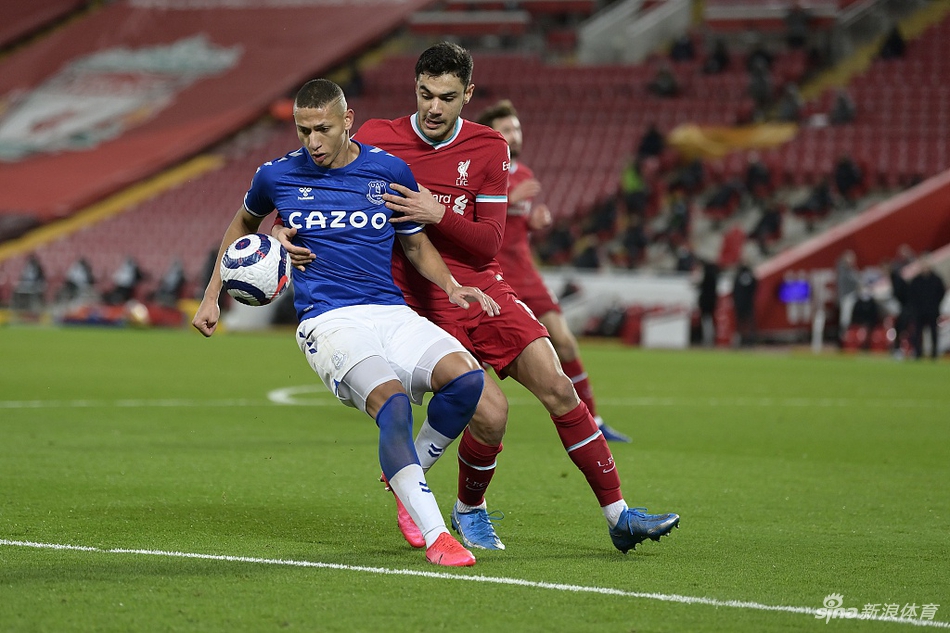 [英超]利物浦0-2埃弗顿
