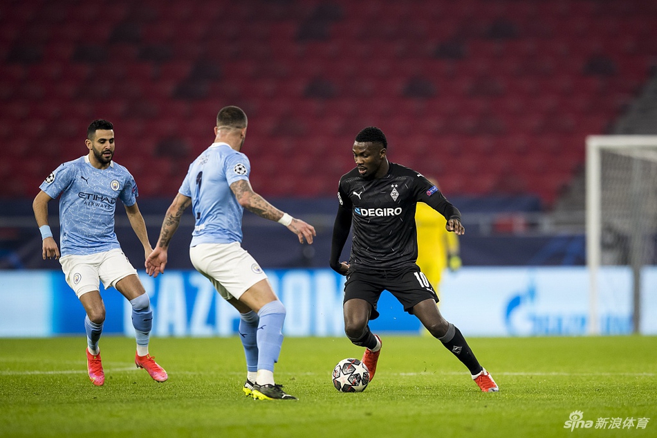 [欧冠]门兴0-2曼城 贝尔纳多传射