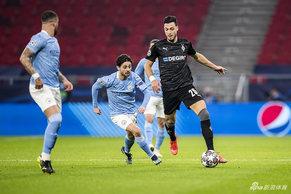 [欧冠]门兴0-2曼城 贝尔纳多传射
