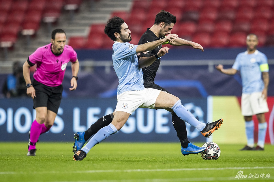 [欧冠]门兴0-2曼城 贝尔纳多传射