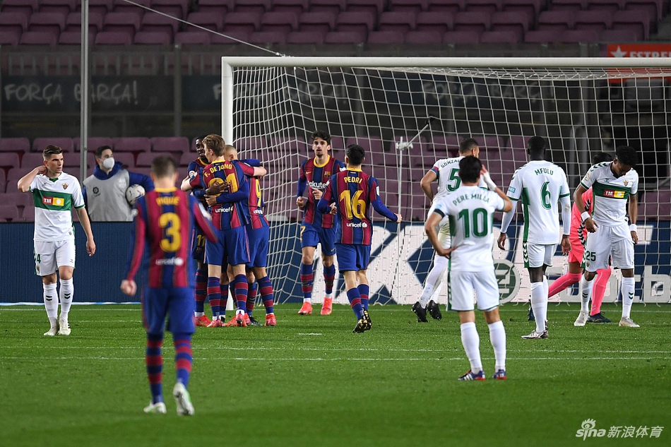 [西甲]巴萨3-0埃尔切  梅西梅开二度